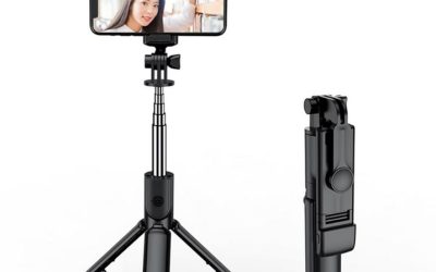 Does the selfie tripod come with Bluetooth or remote control features?